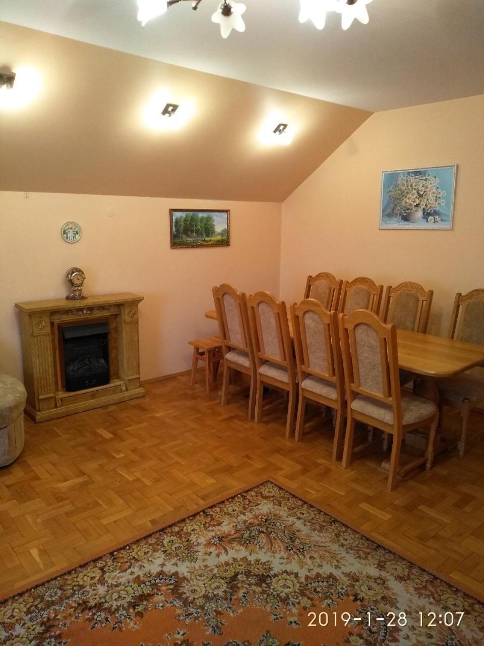 Будинок В Центрі Lutsʼk Dış mekan fotoğraf