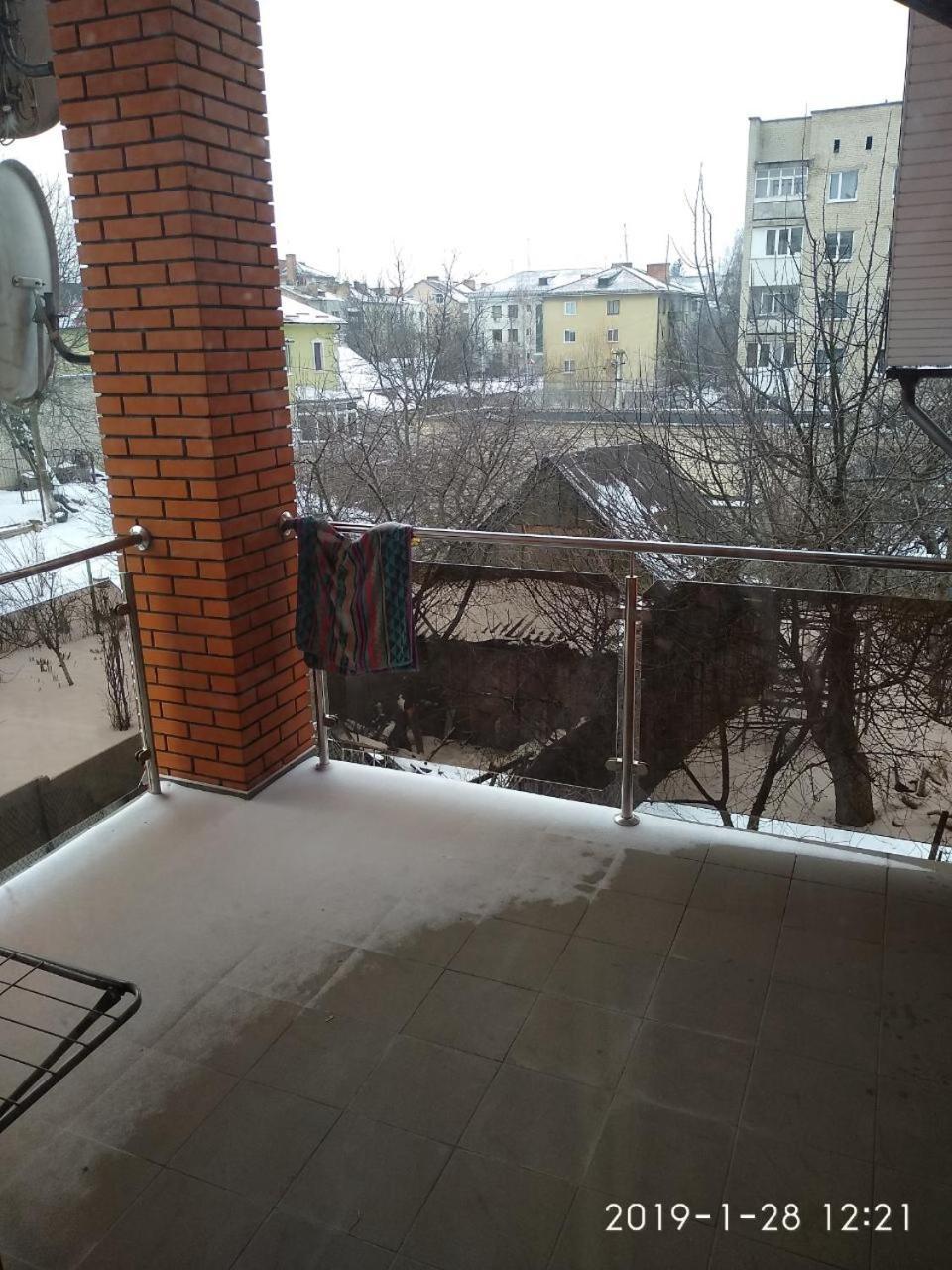 Будинок В Центрі Lutsʼk Dış mekan fotoğraf